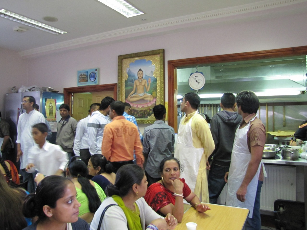 ©1987-2017 SKS Swaminarayan Temple East London