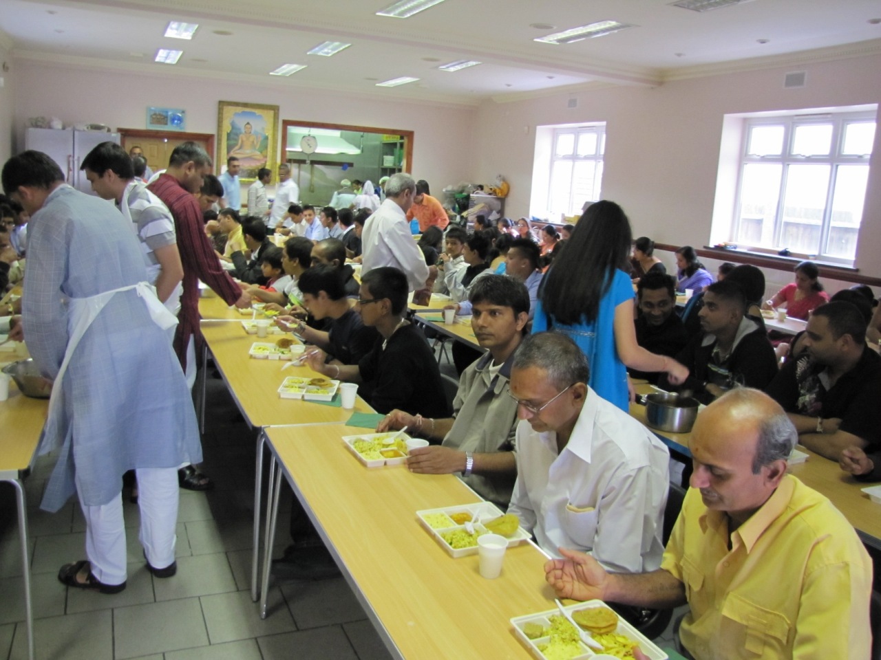 ©1987-2017 SKS Swaminarayan Temple East London