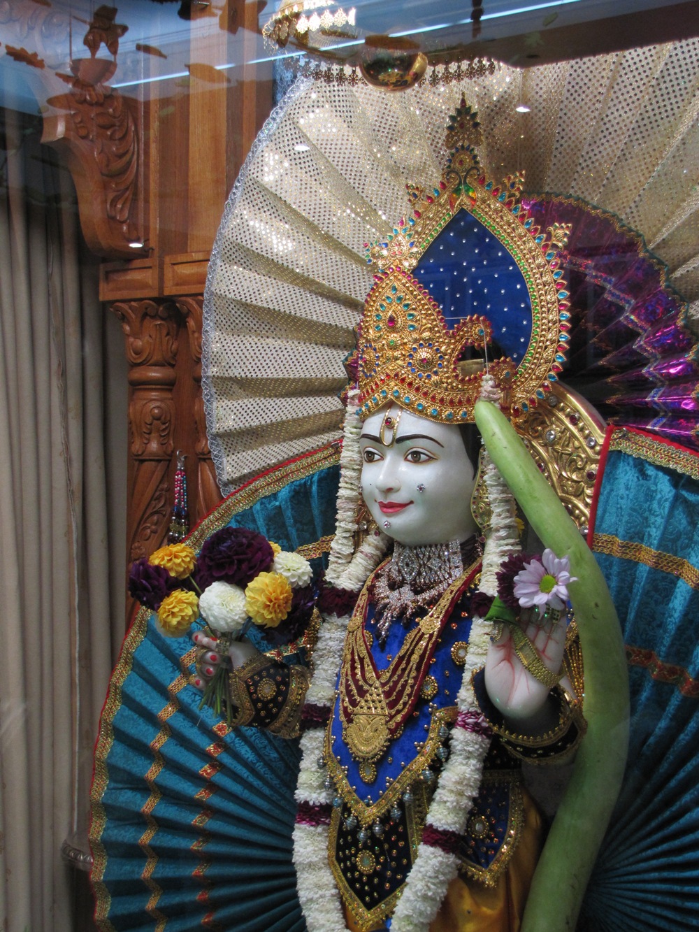 IMG 4104 - ©1987-2017 SKS Swaminarayan Temple East London