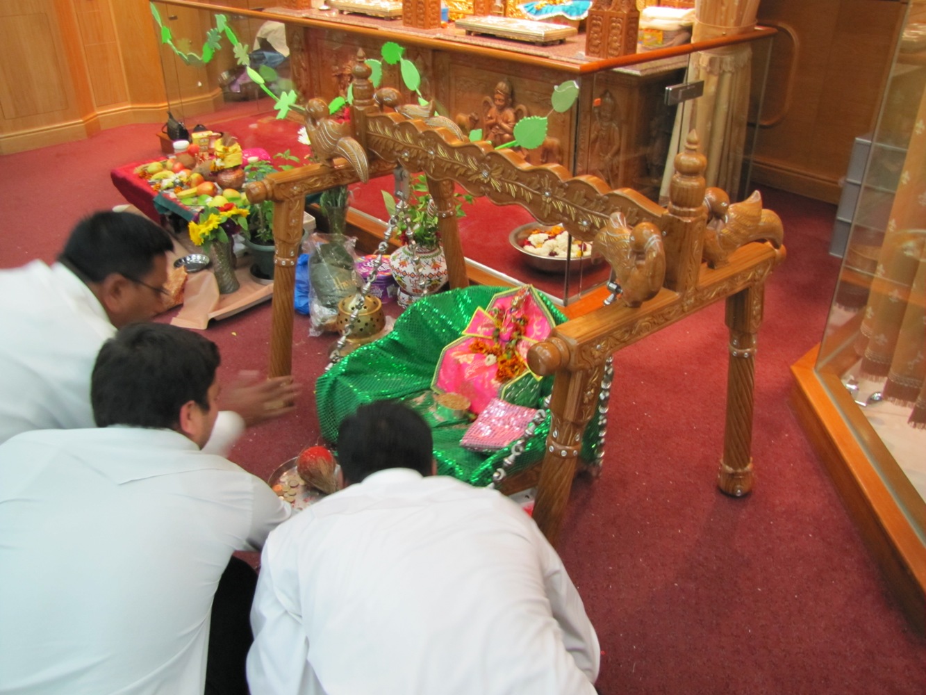 IMG 4214 - ©1987-2017 SKS Swaminarayan Temple East London