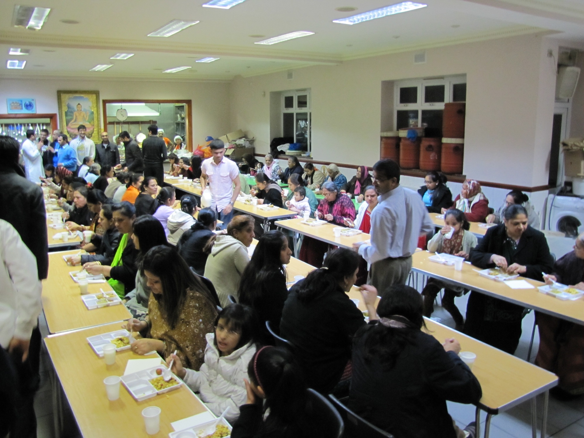 ©1987-2017 SKS Swaminarayan Temple East London