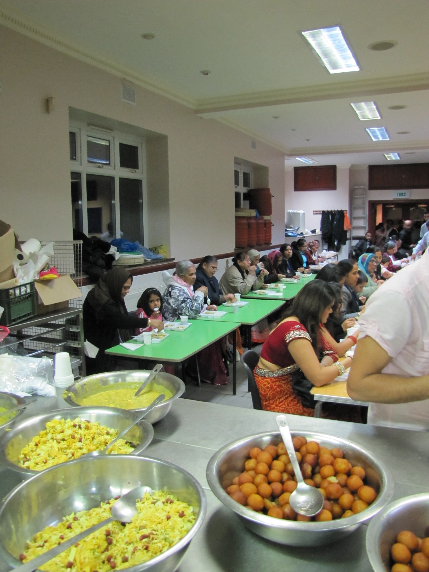 ©1987-2017 SKS Swaminarayan Temple East London