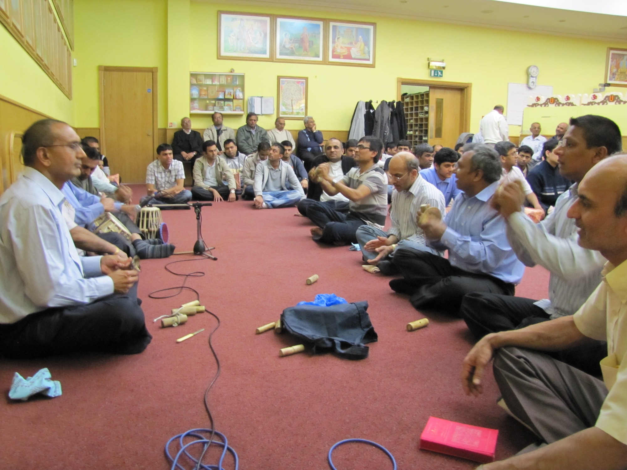 ©1987-2017 SKS Swaminarayan Temple East London