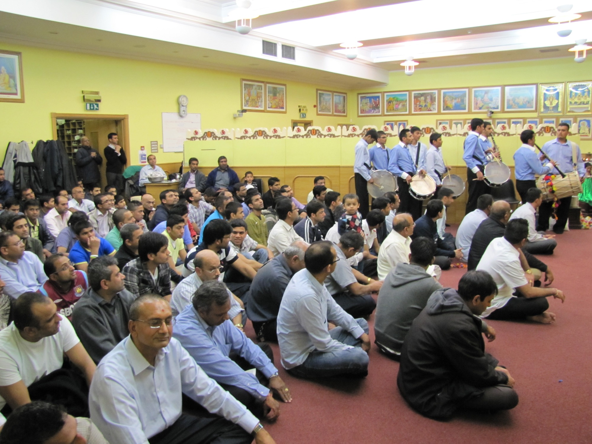 ©1987-2017 SKS Swaminarayan Temple East London