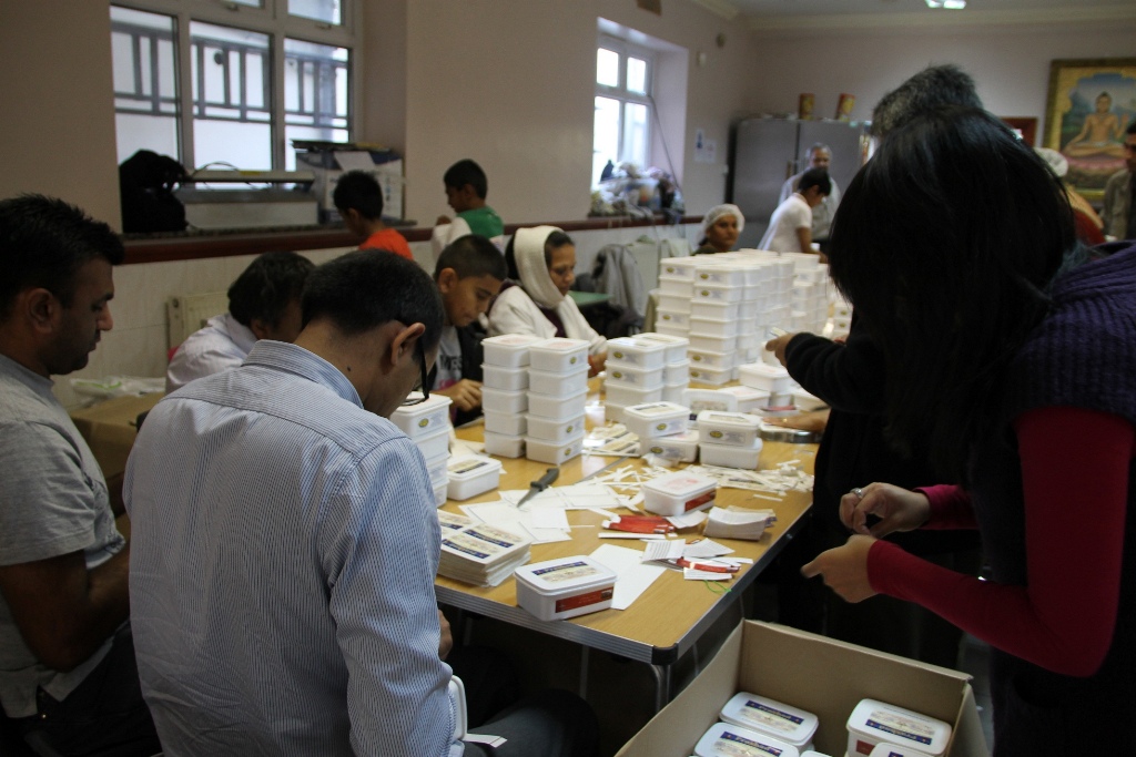 ©1987-2017 SKS Swaminarayan Temple East London