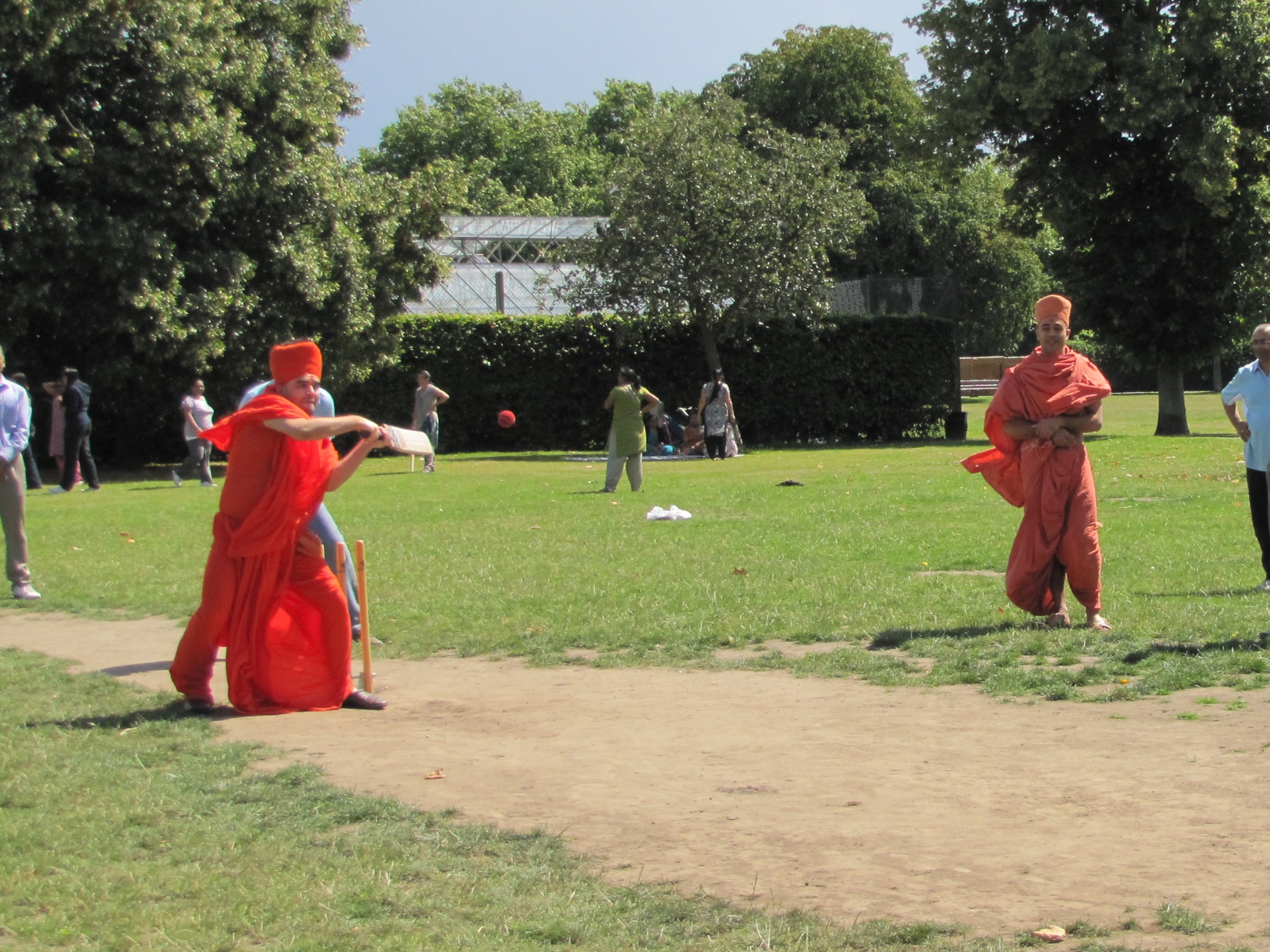 ©1987-2017 SKS Swaminarayan Temple East London