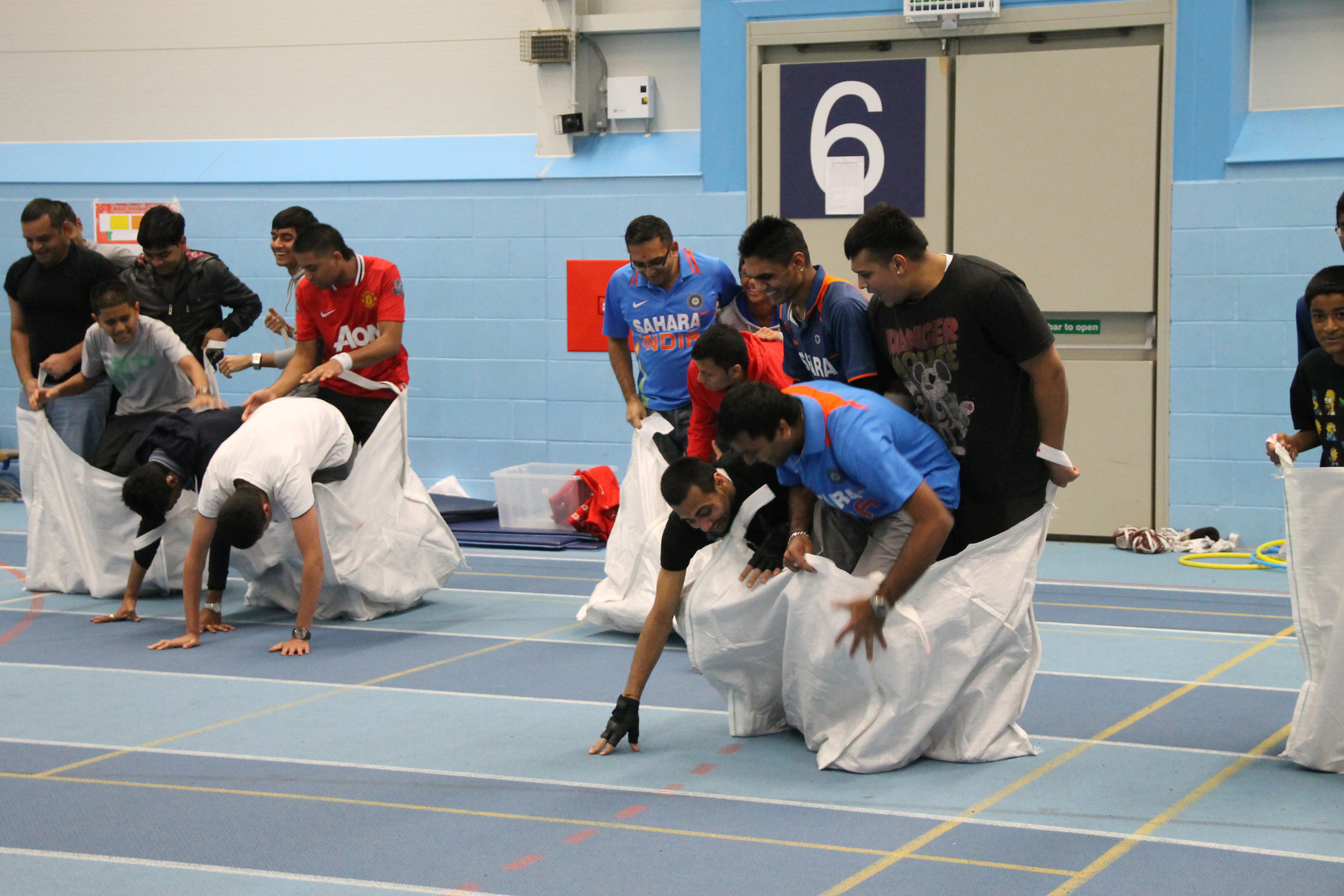 ©1987-2017 SKS Swaminarayan Temple East London