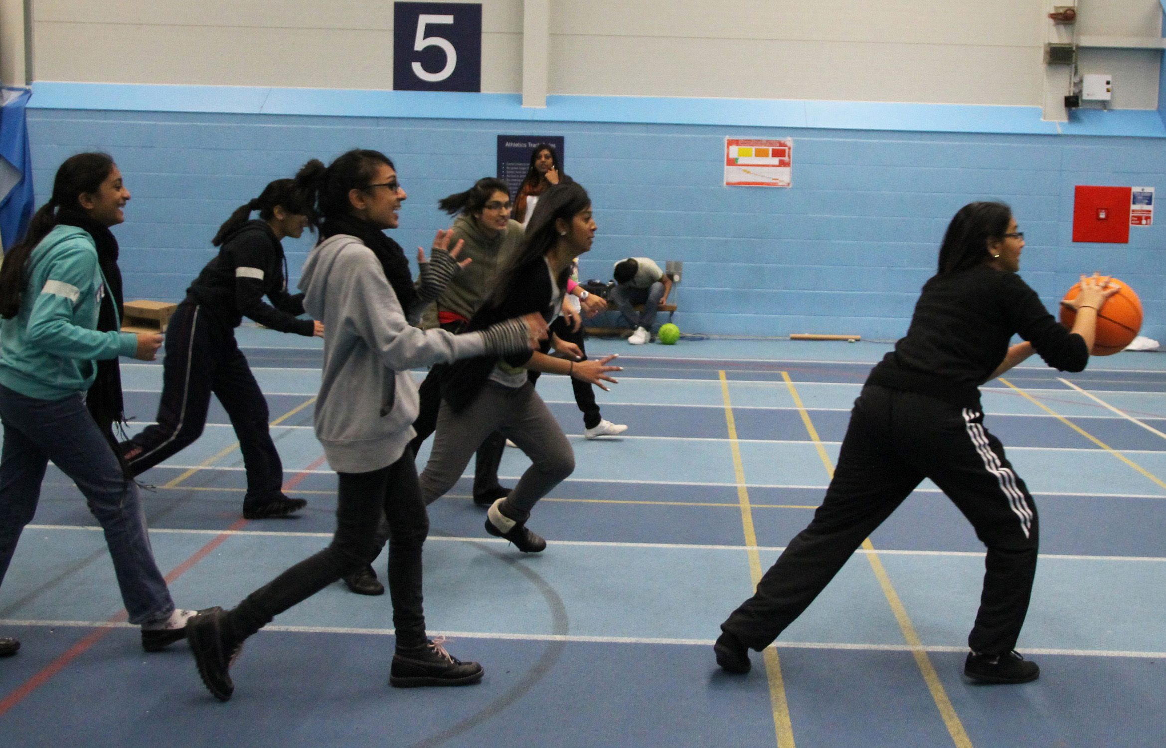 ©1987-2017 SKS Swaminarayan Temple East London