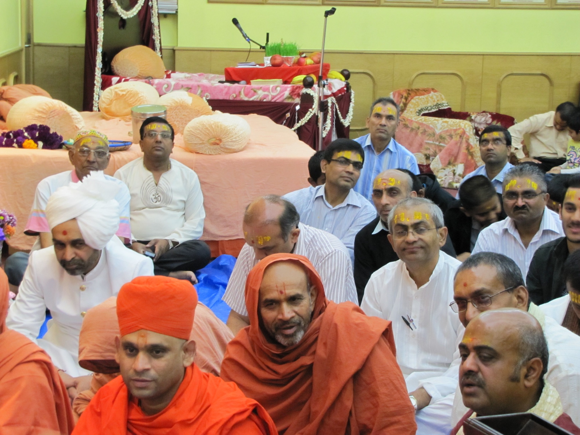 ©1987-2017 SKS Swaminarayan Temple East London