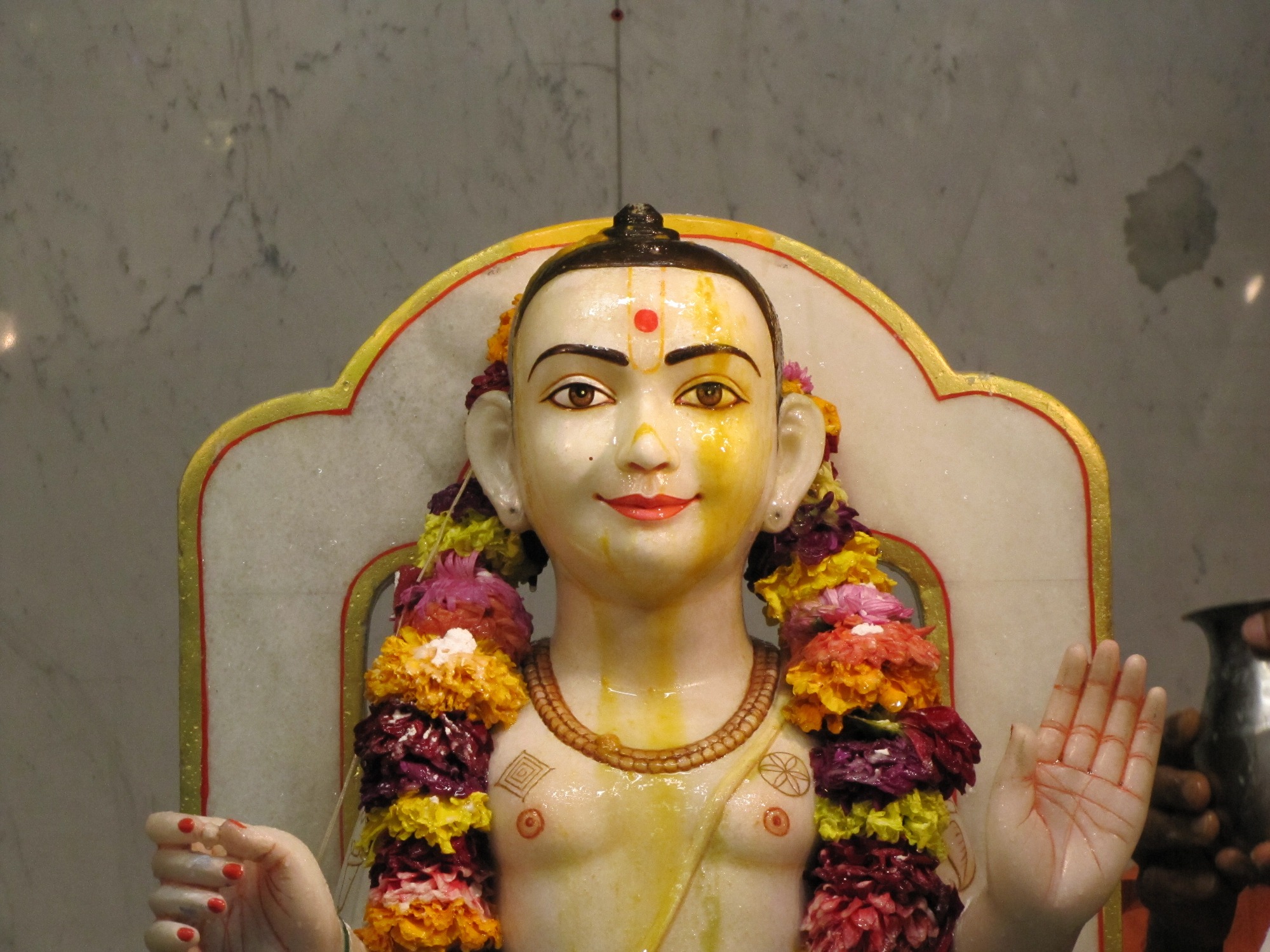 ©1987-2017 SKS Swaminarayan Temple East London