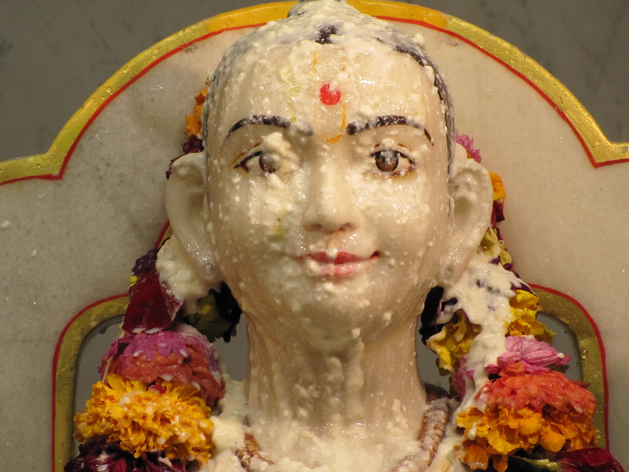 ©1987-2017 SKS Swaminarayan Temple East London