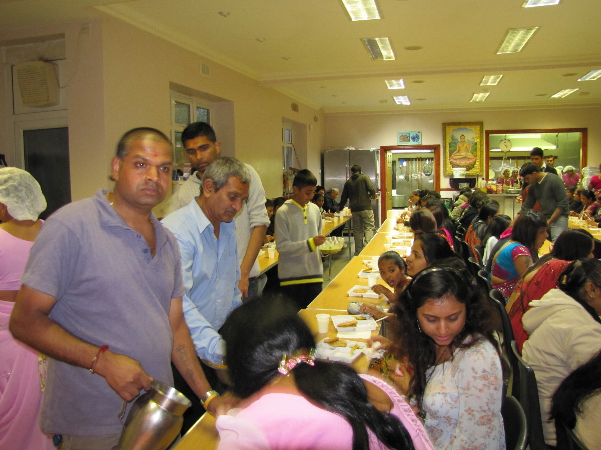 ©1987-2017 SKS Swaminarayan Temple East London