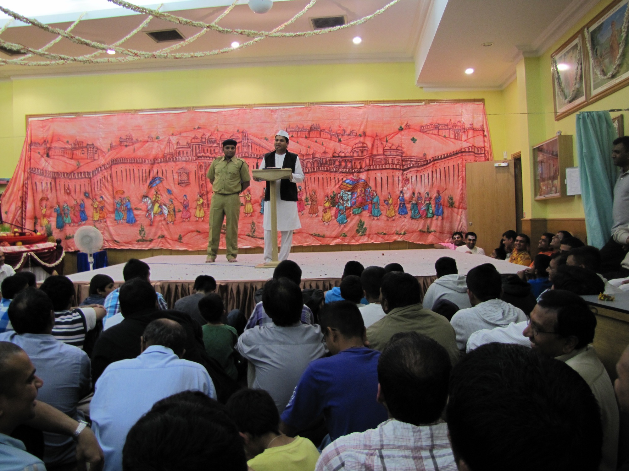 ©1987-2017 SKS Swaminarayan Temple East London