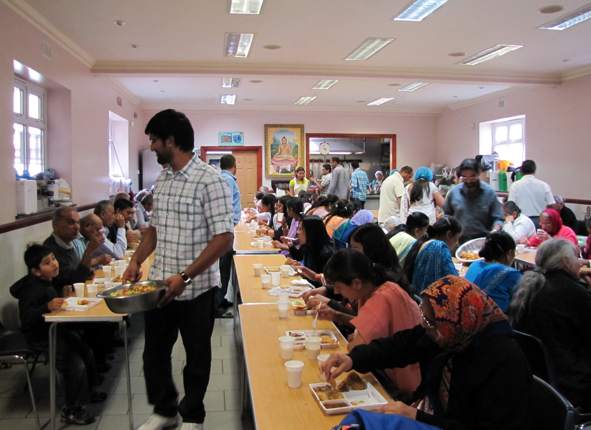 ©1987-2017 SKS Swaminarayan Temple East London