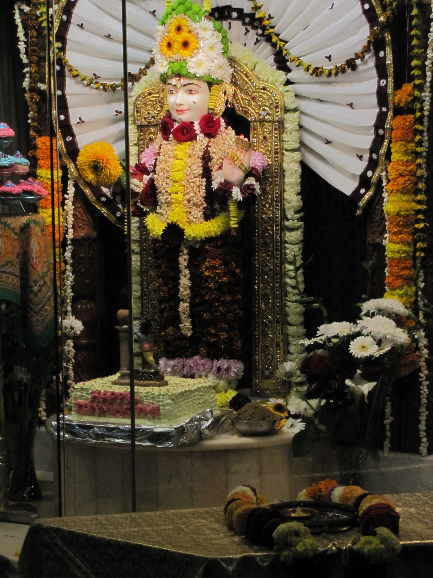 IMG 2443 - ©1987-2017 SKS Swaminarayan Temple East London