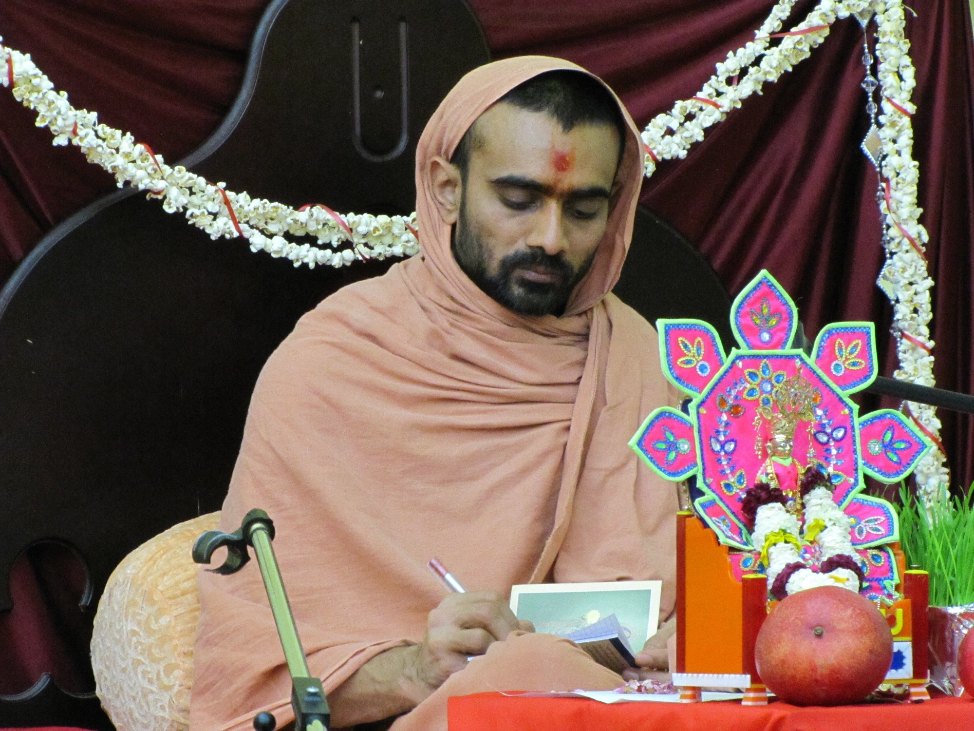 IMG 2471 - ©1987-2017 SKS Swaminarayan Temple East London