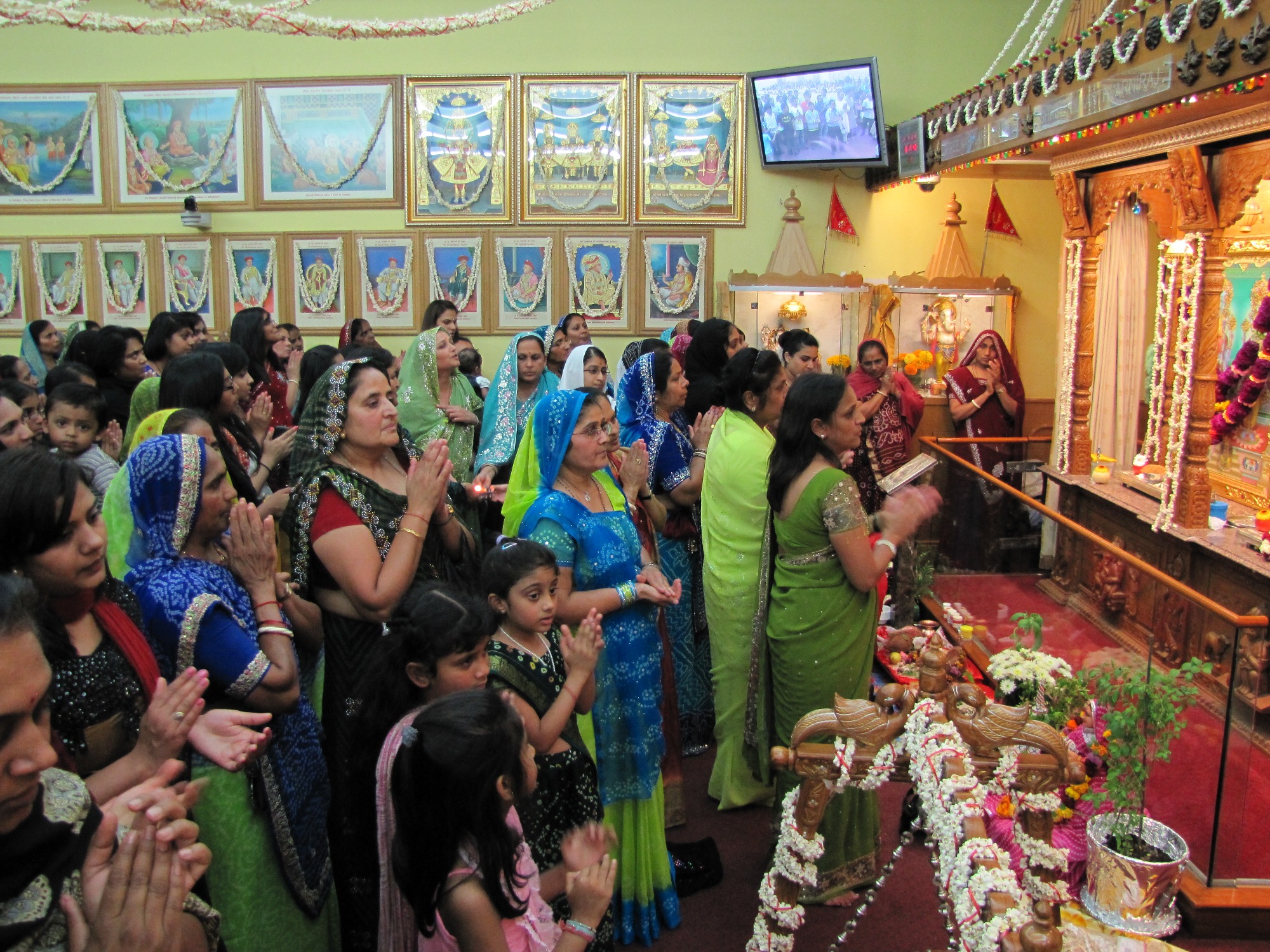 IMG 2531 - ©1987-2017 SKS Swaminarayan Temple East London