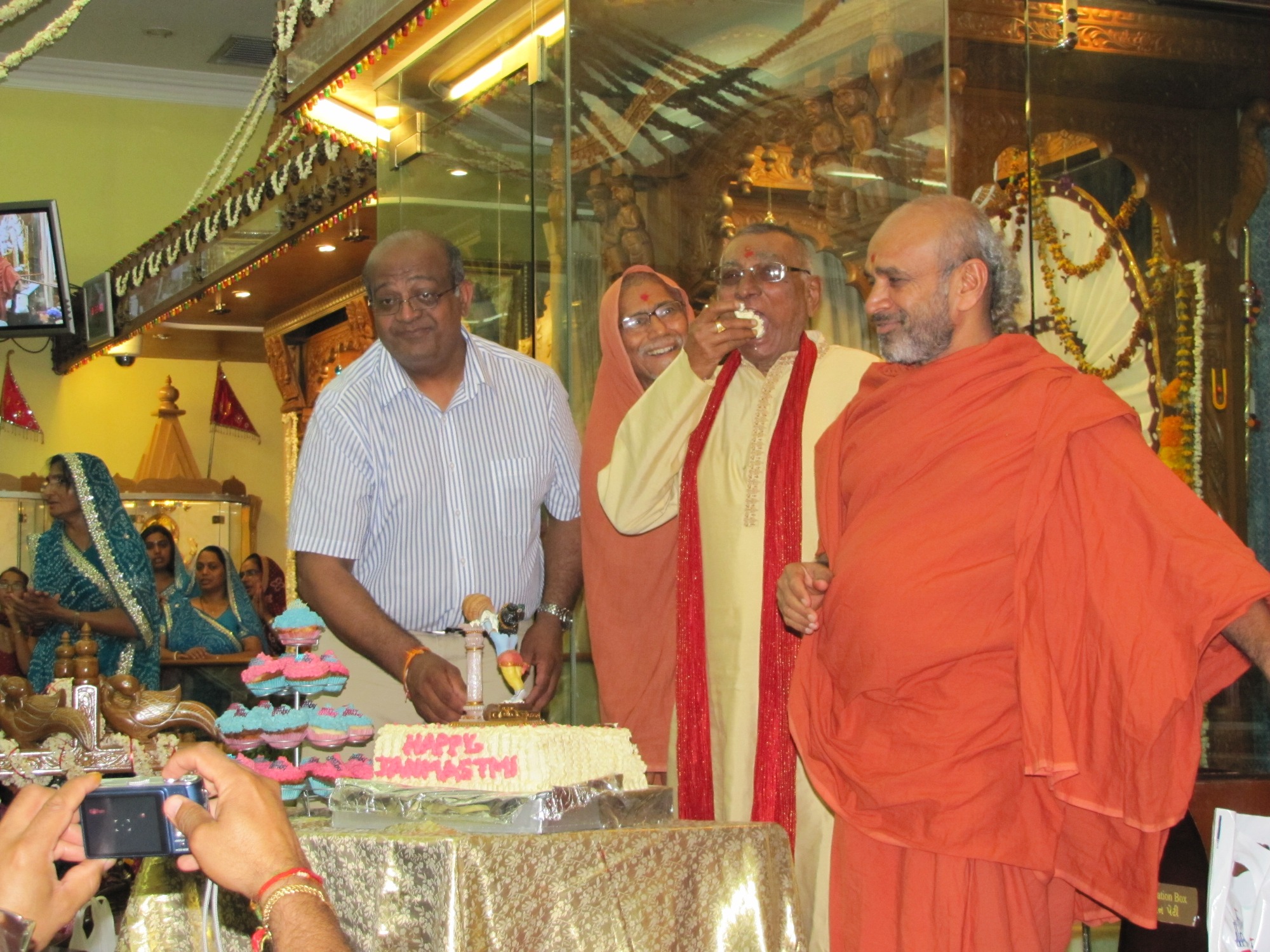 IMG 2590 - ©1987-2017 SKS Swaminarayan Temple East London