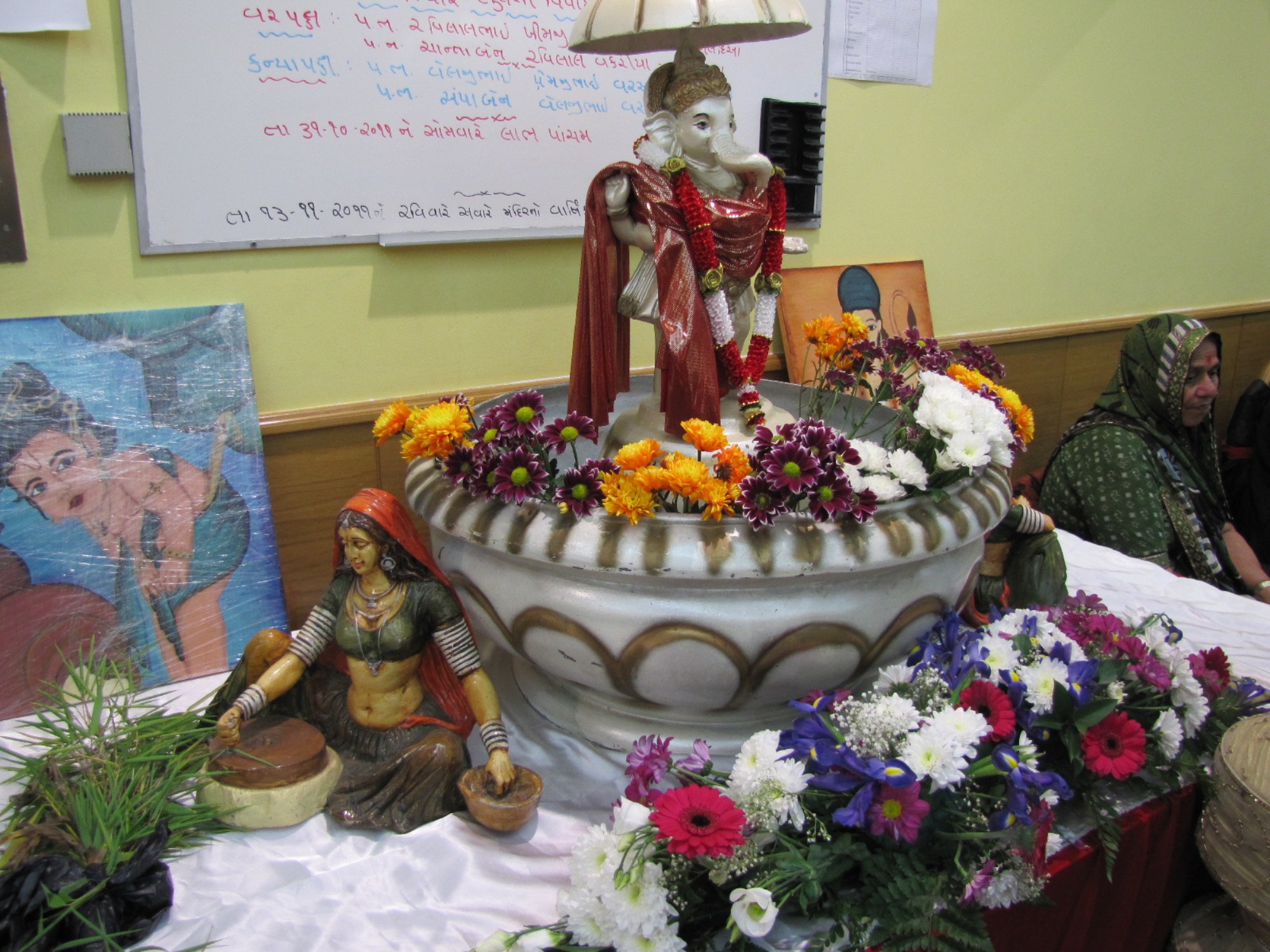 IMG 0002 - ©1987-2017 SKS Swaminarayan Temple East London