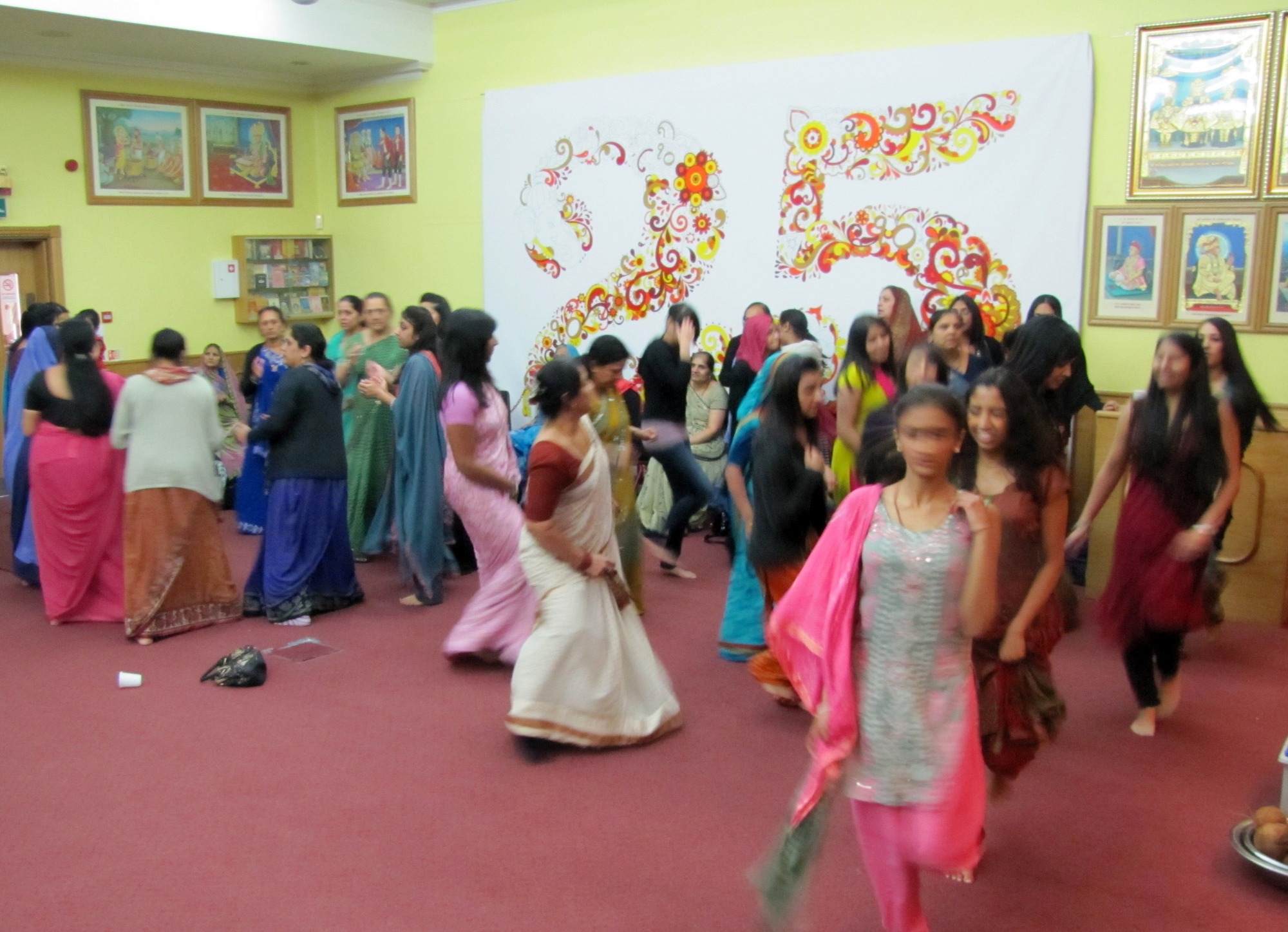 IMG 0127 - ©1987-2017 SKS Swaminarayan Temple East London