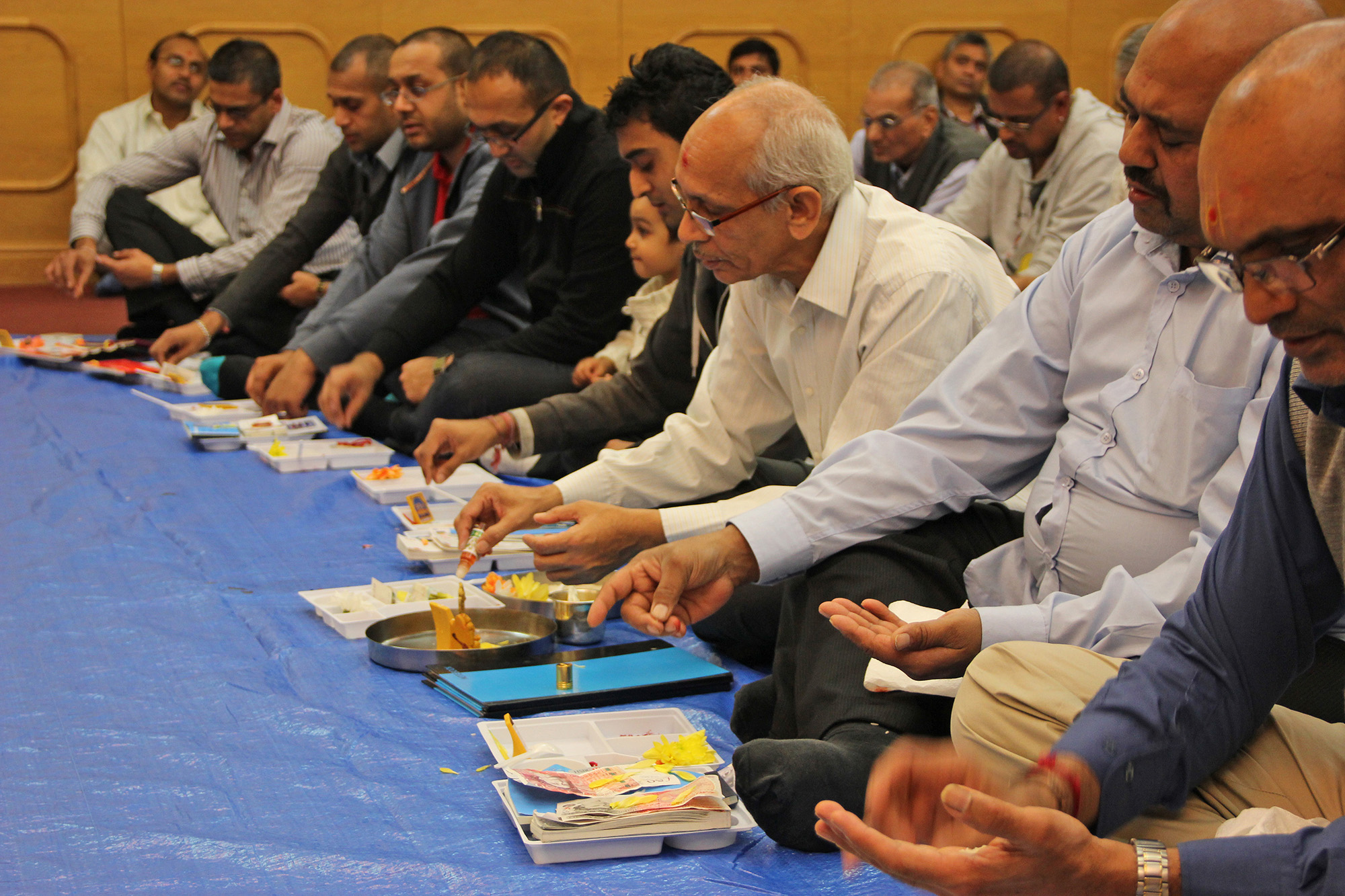 ©1987-2017 SKS Swaminarayan Temple East London