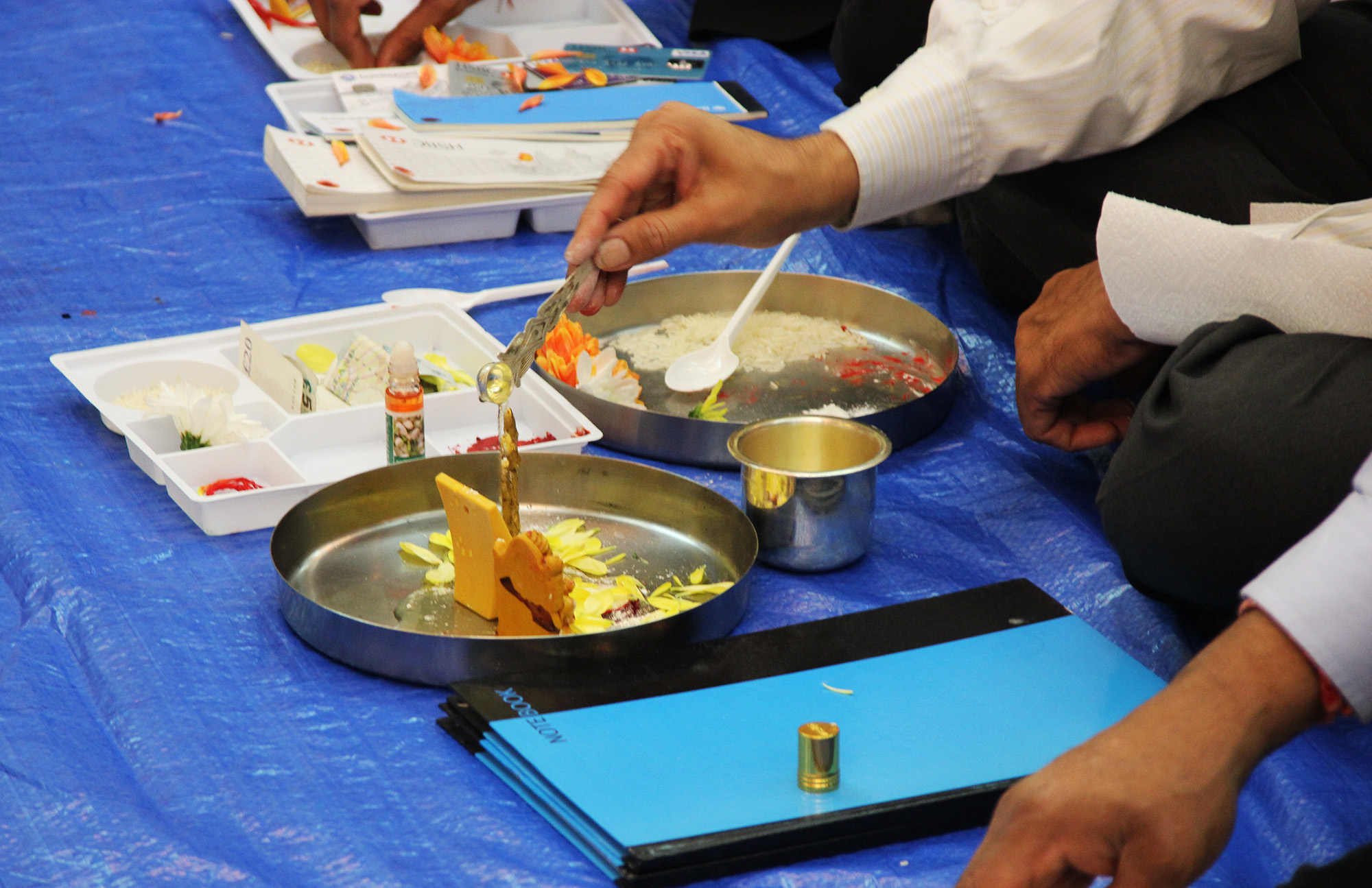 ©1987-2017 SKS Swaminarayan Temple East London