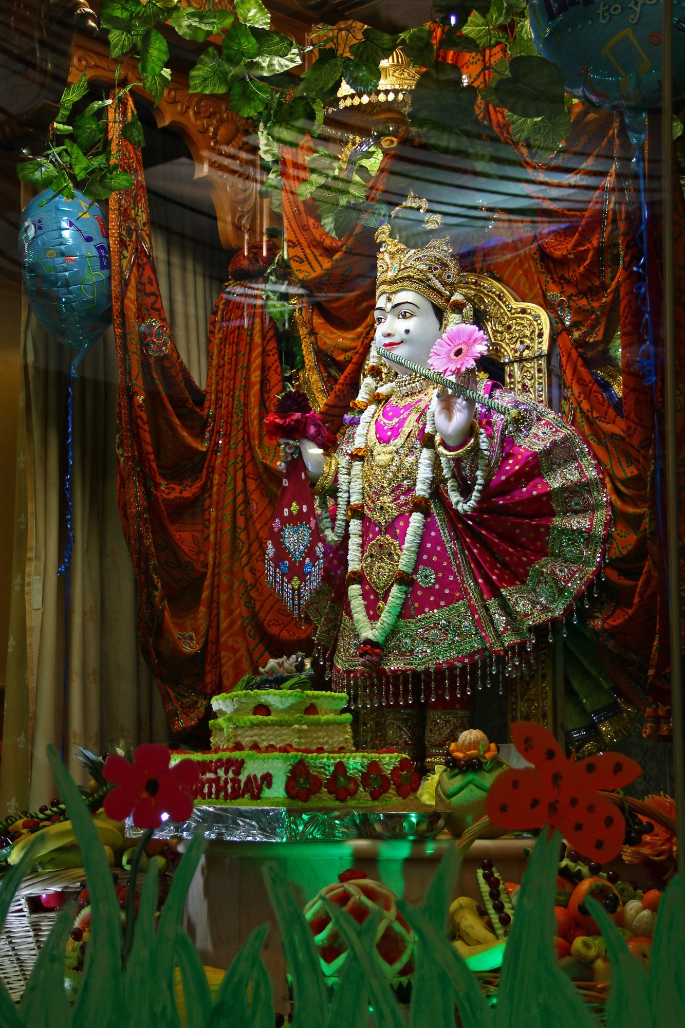 ©1987-2017 SKS Swaminarayan Temple East London