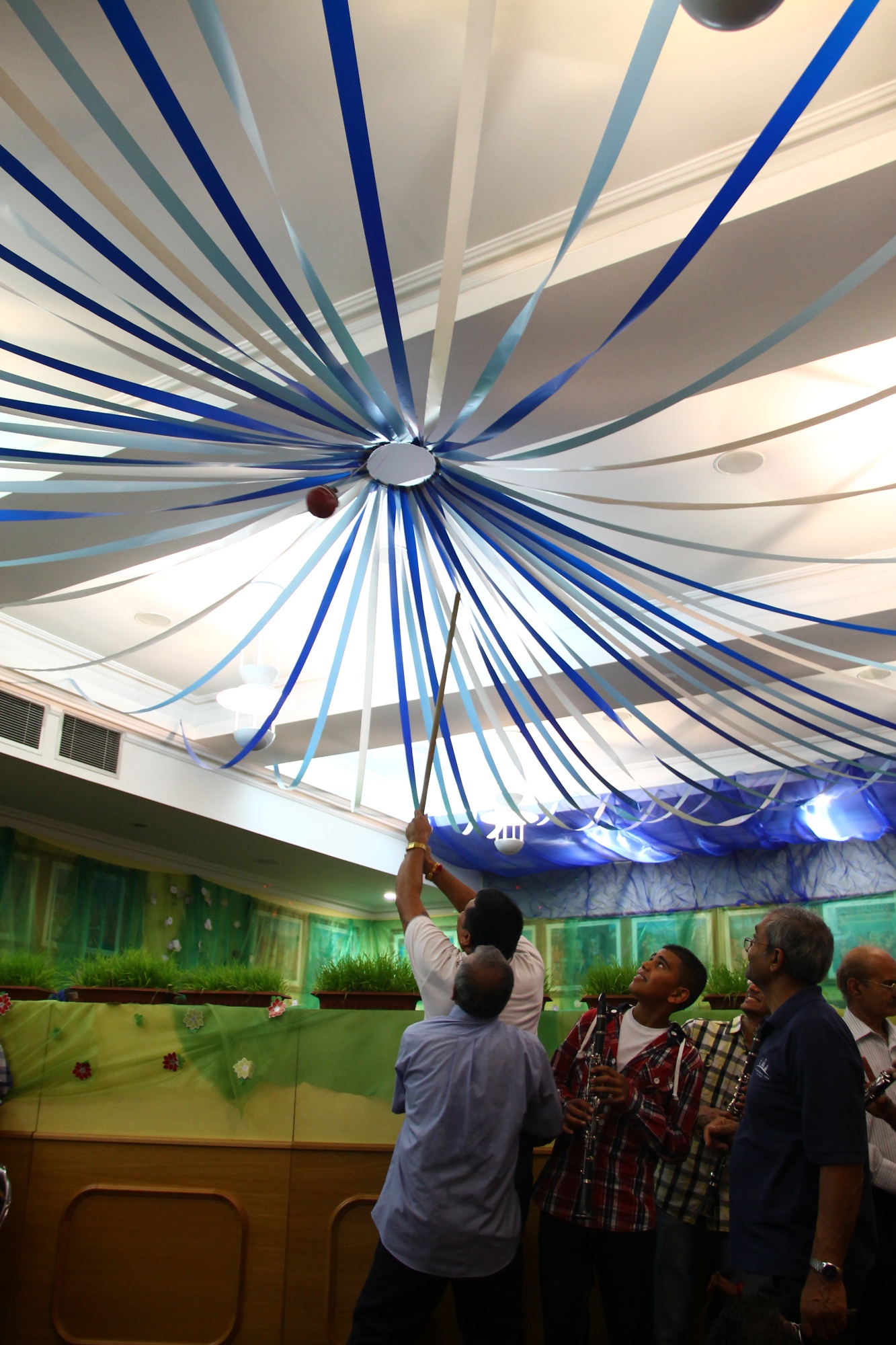 ©1987-2017 SKS Swaminarayan Temple East London