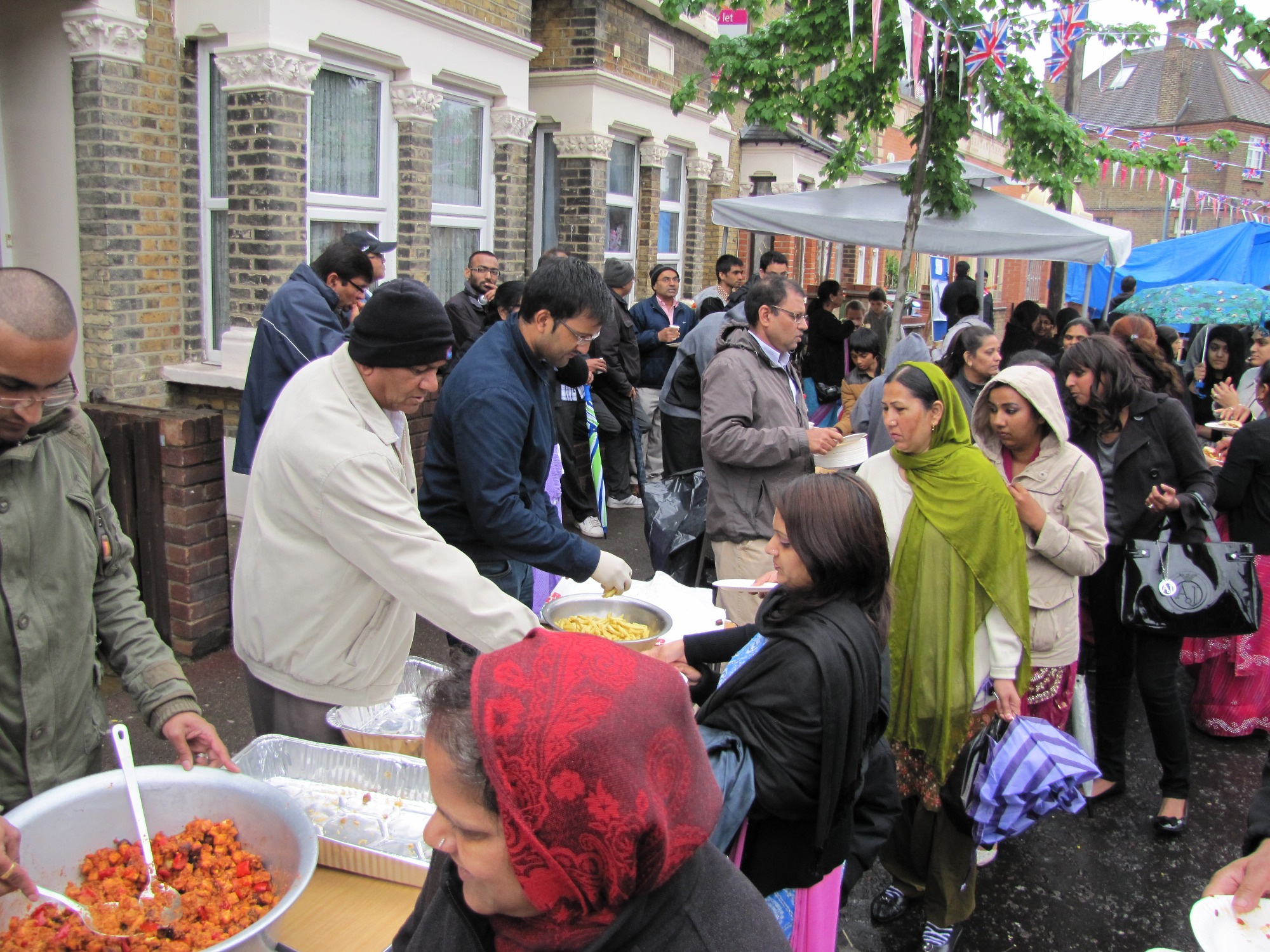 ©1987-2017 SKS Swaminarayan Temple East London