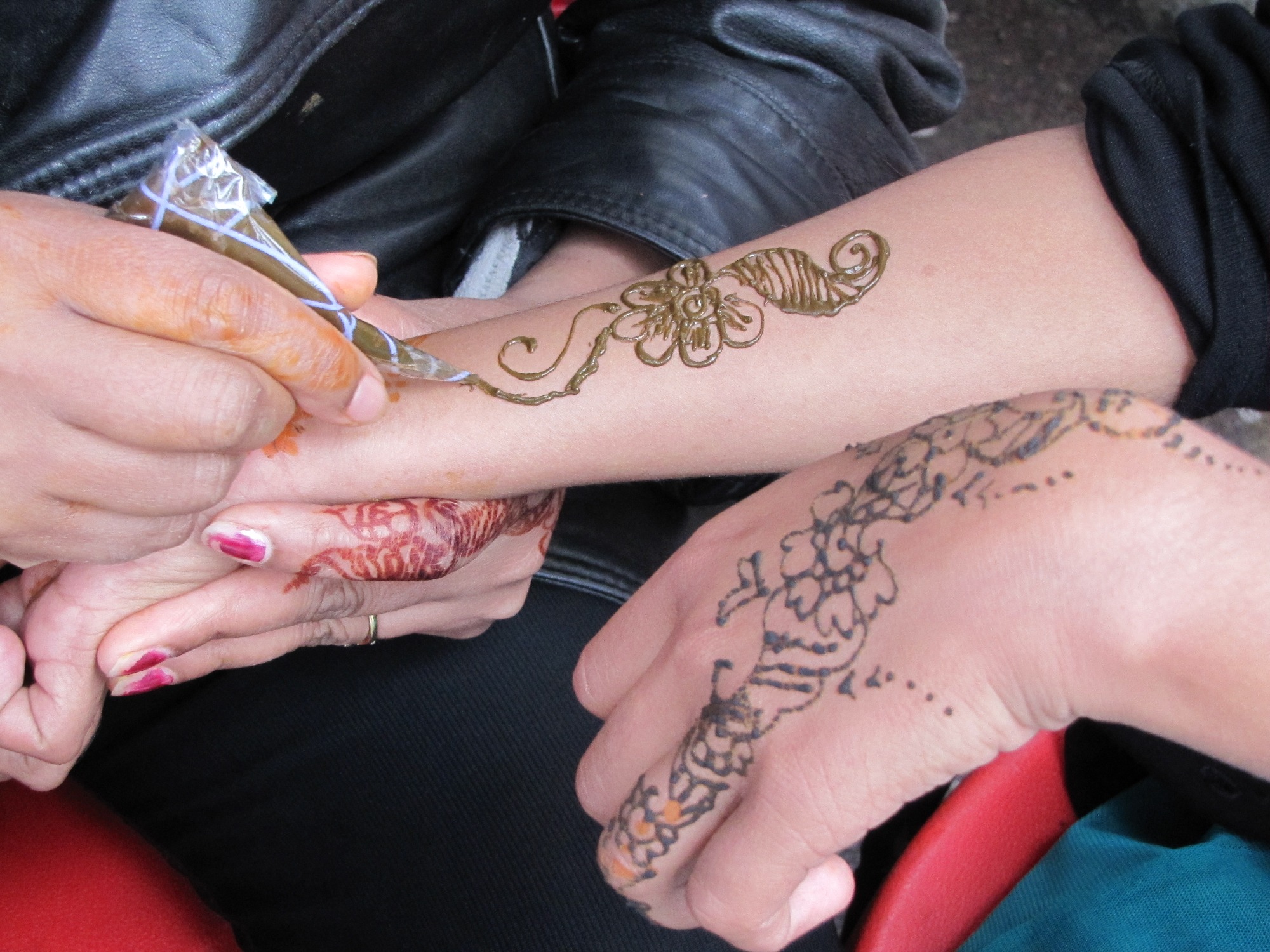 ©1987-2017 SKS Swaminarayan Temple East London