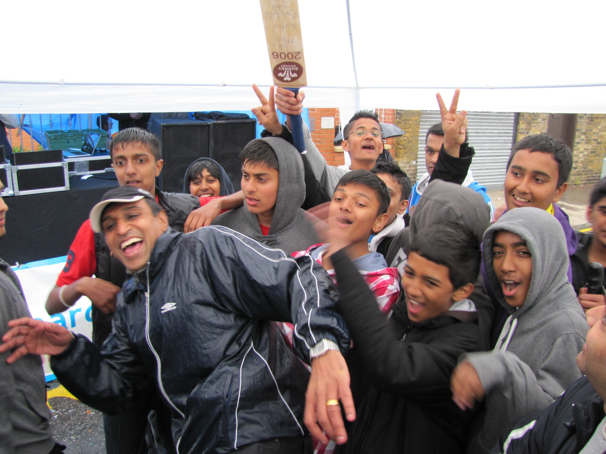 ©1987-2017 SKS Swaminarayan Temple East London