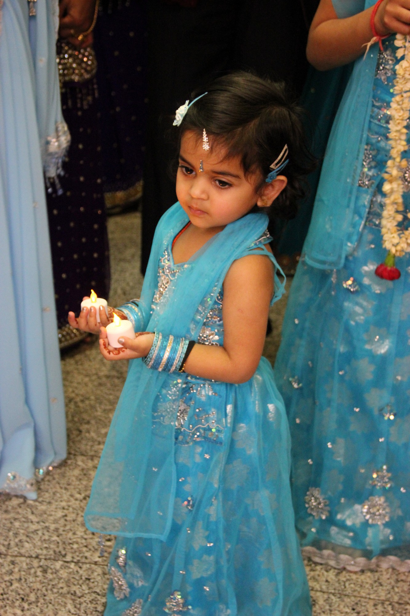 ©1987-2017 SKS Swaminarayan Temple East London