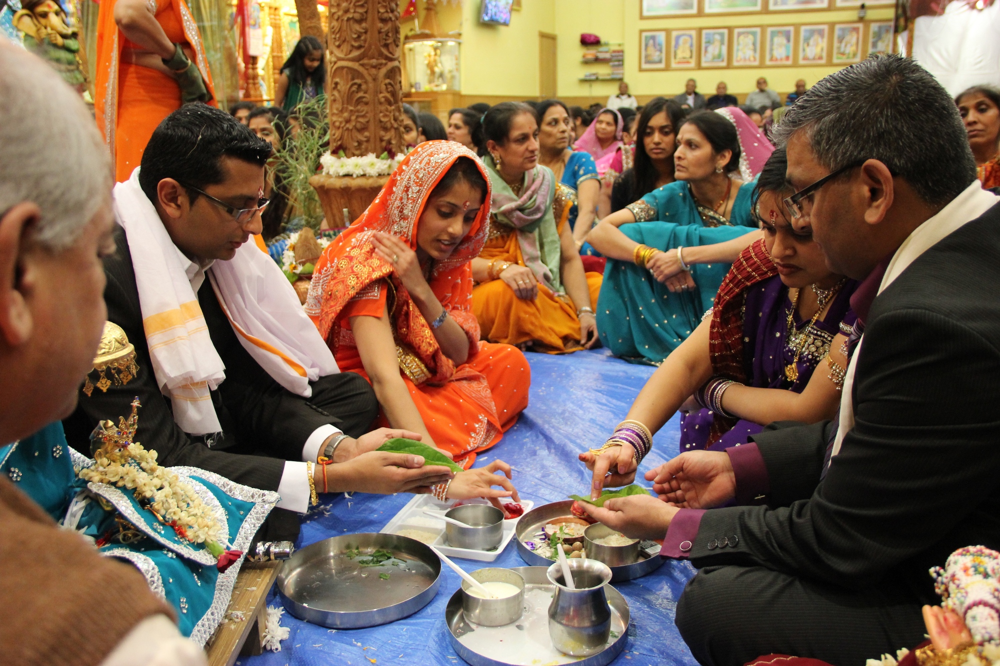 ©1987-2017 SKS Swaminarayan Temple East London
