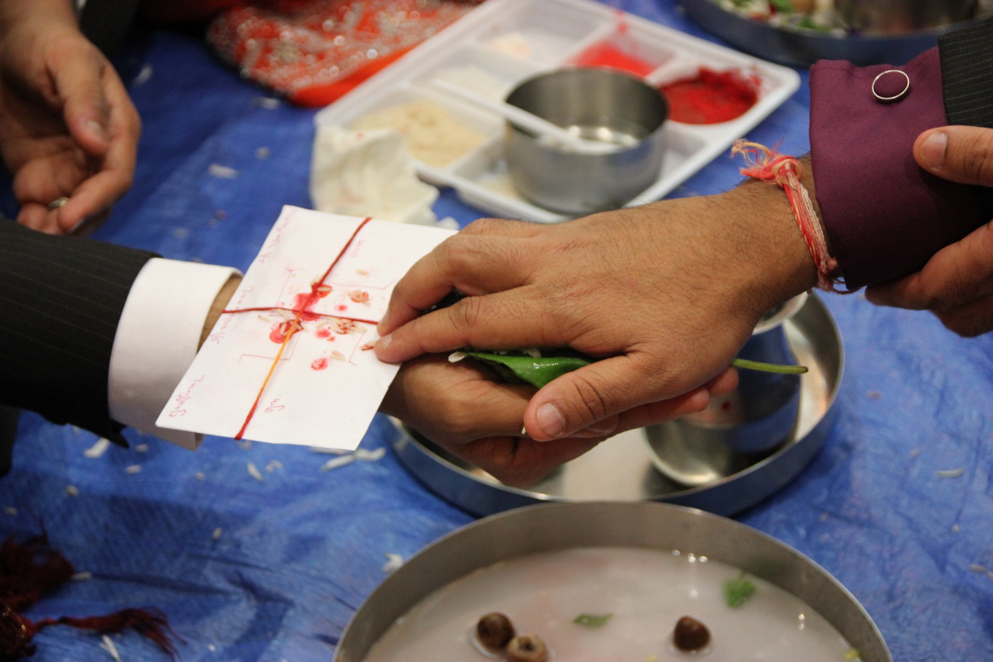 ©1987-2017 SKS Swaminarayan Temple East London
