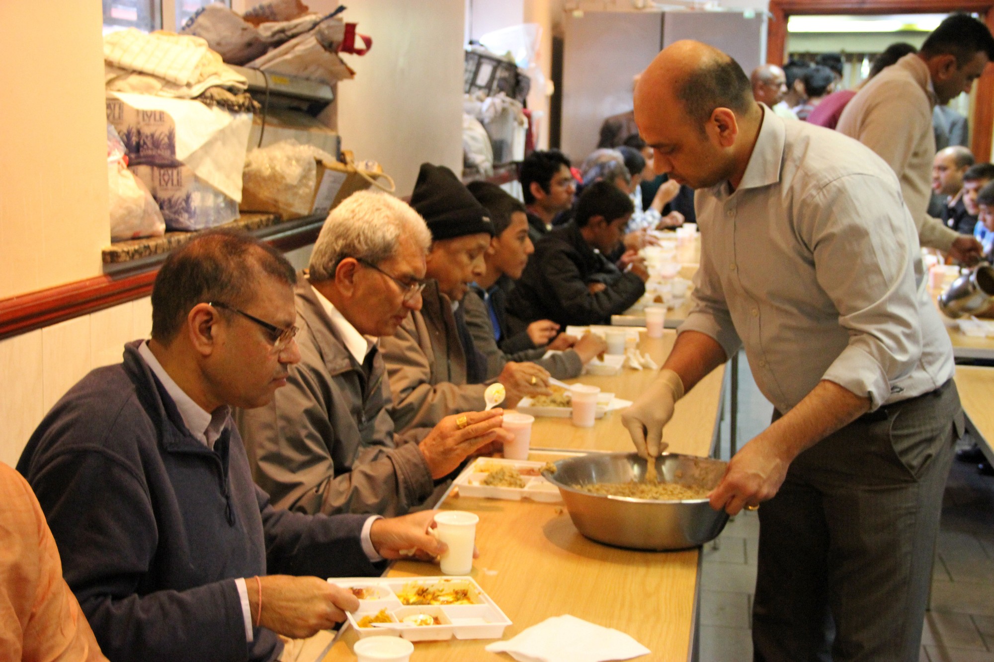 ©1987-2017 SKS Swaminarayan Temple East London