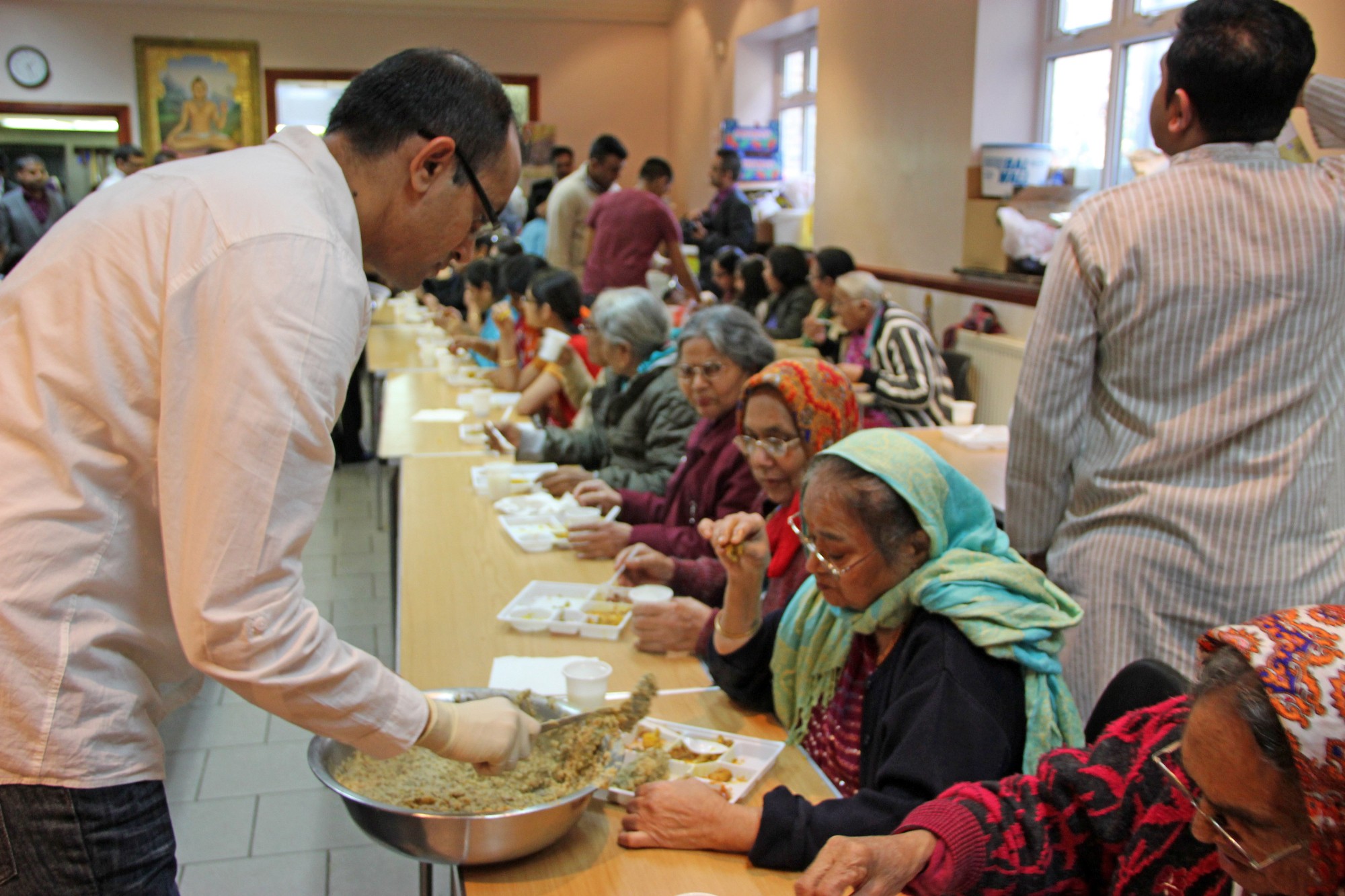 ©1987-2017 SKS Swaminarayan Temple East London