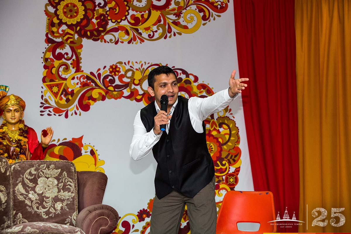 ©1987-2017 SKS Swaminarayan Temple East London