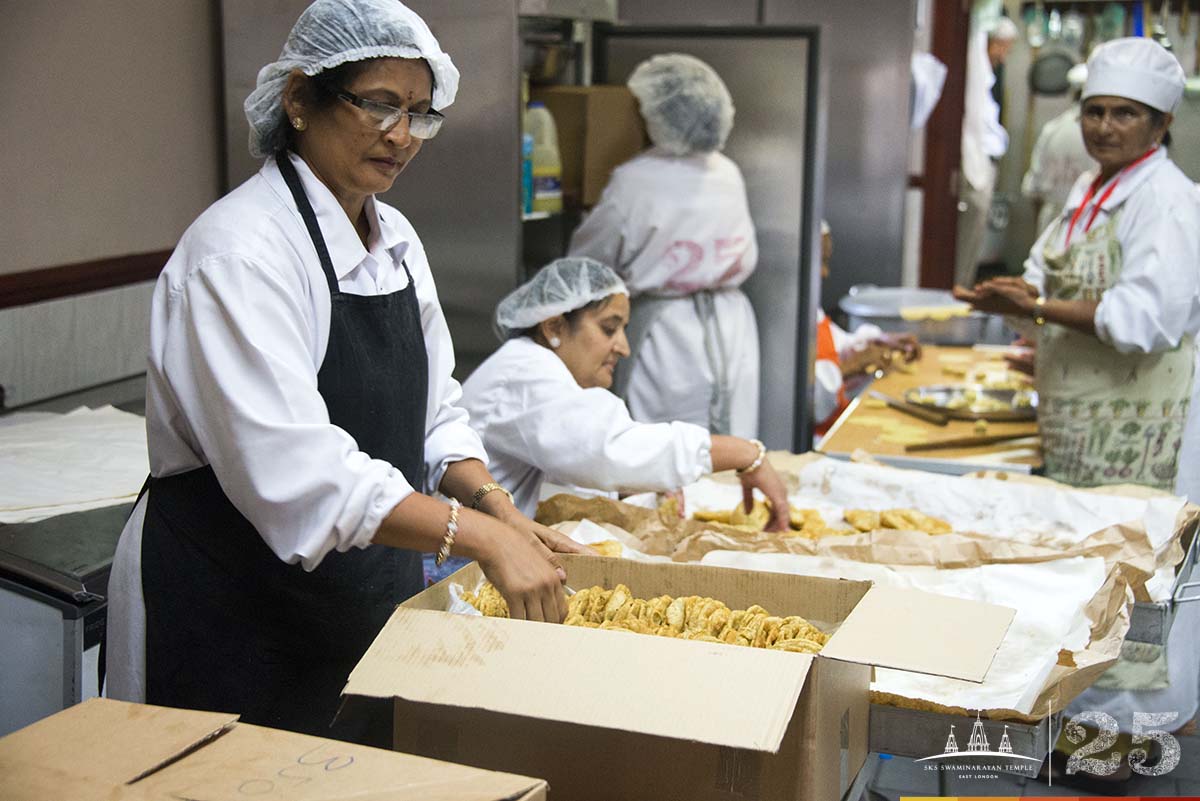 ©1987-2017 SKS Swaminarayan Temple East London