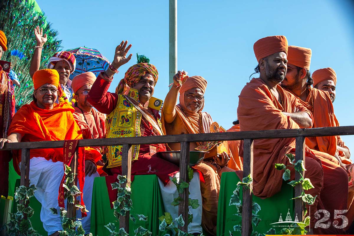 ©1987-2017 SKS Swaminarayan Temple East London