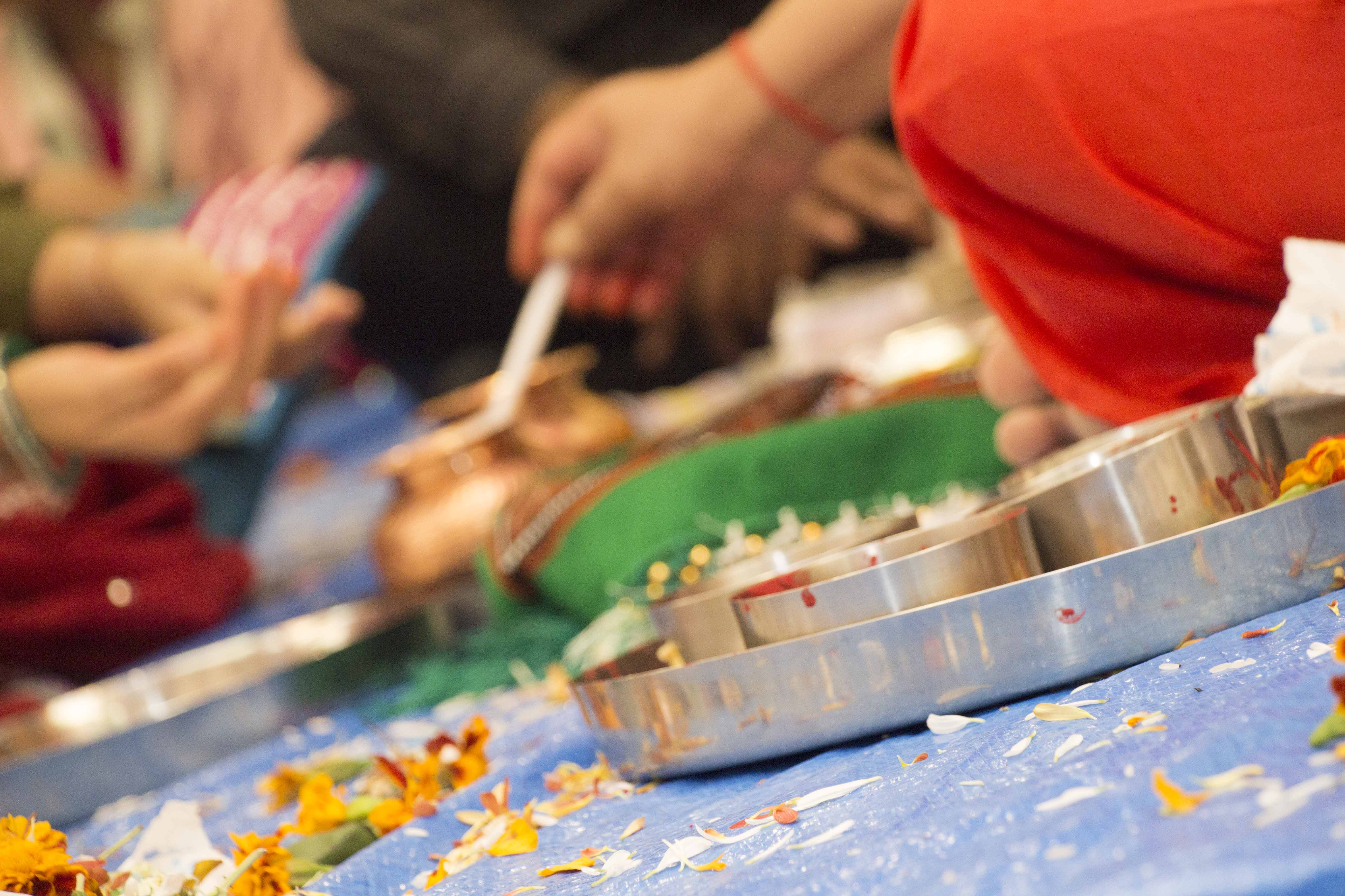 ©1987-2017 SKS Swaminarayan Temple East London