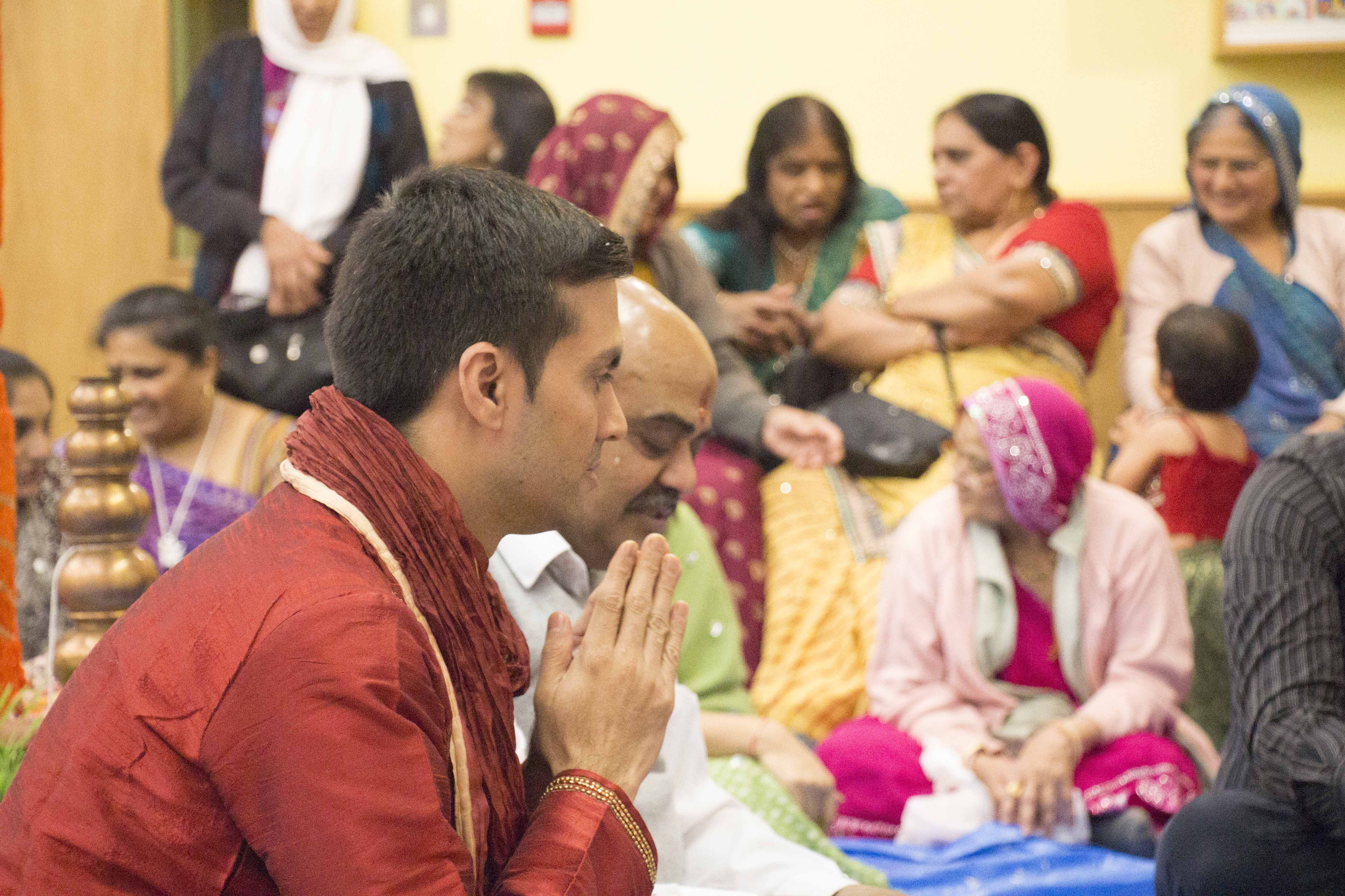 ©1987-2017 SKS Swaminarayan Temple East London