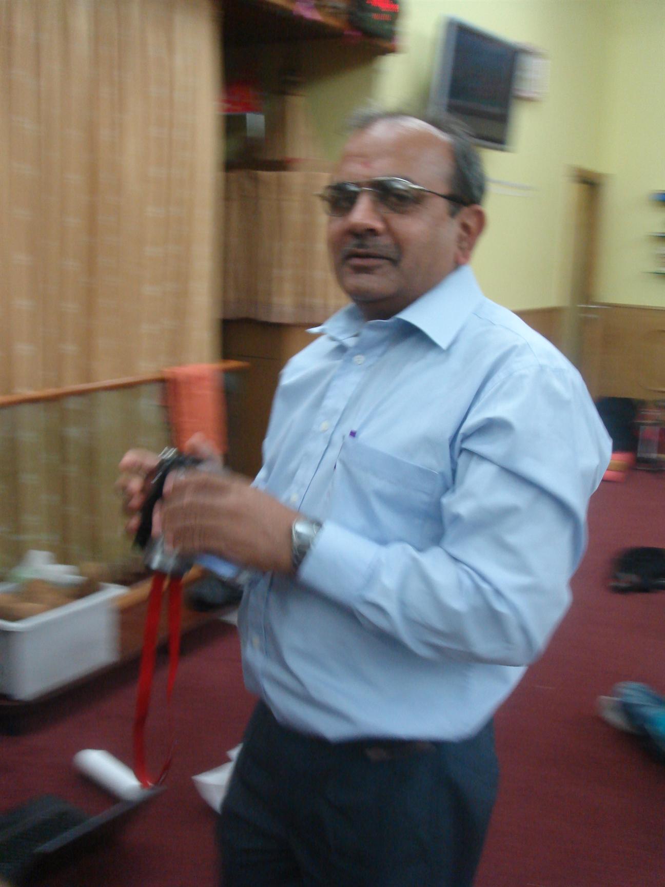 ©1987-2017 SKS Swaminarayan Temple East London
