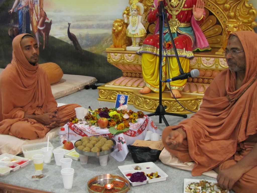 ©1987-2017 SKS Swaminarayan Temple East London