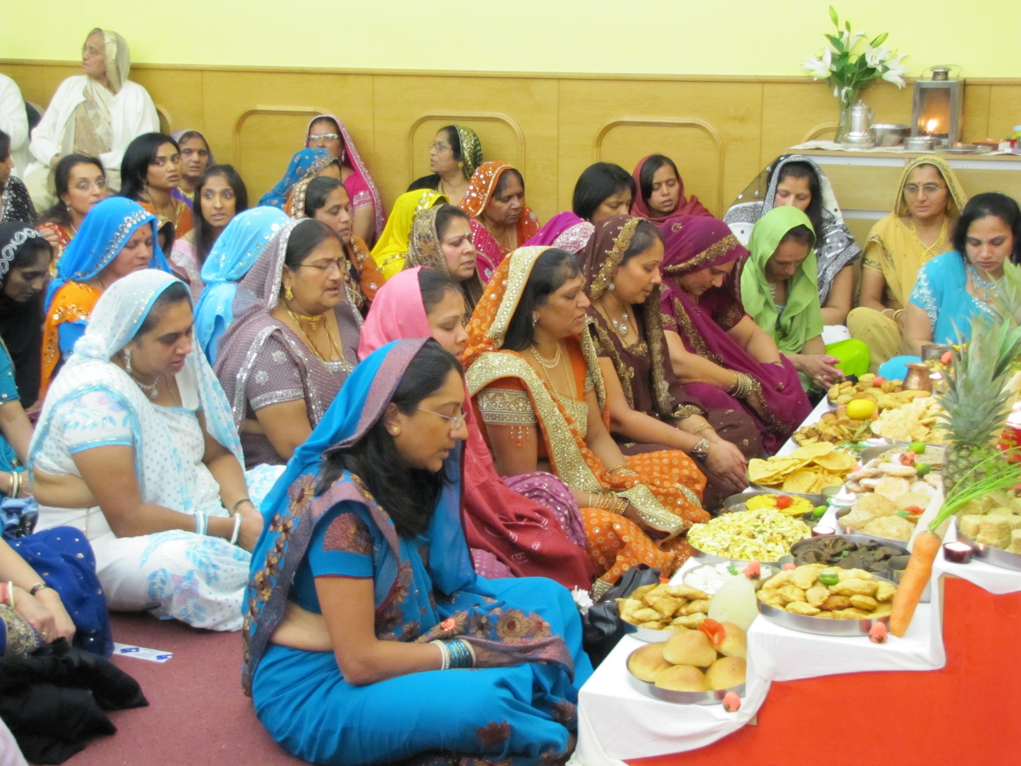 ©1987-2017 SKS Swaminarayan Temple East London