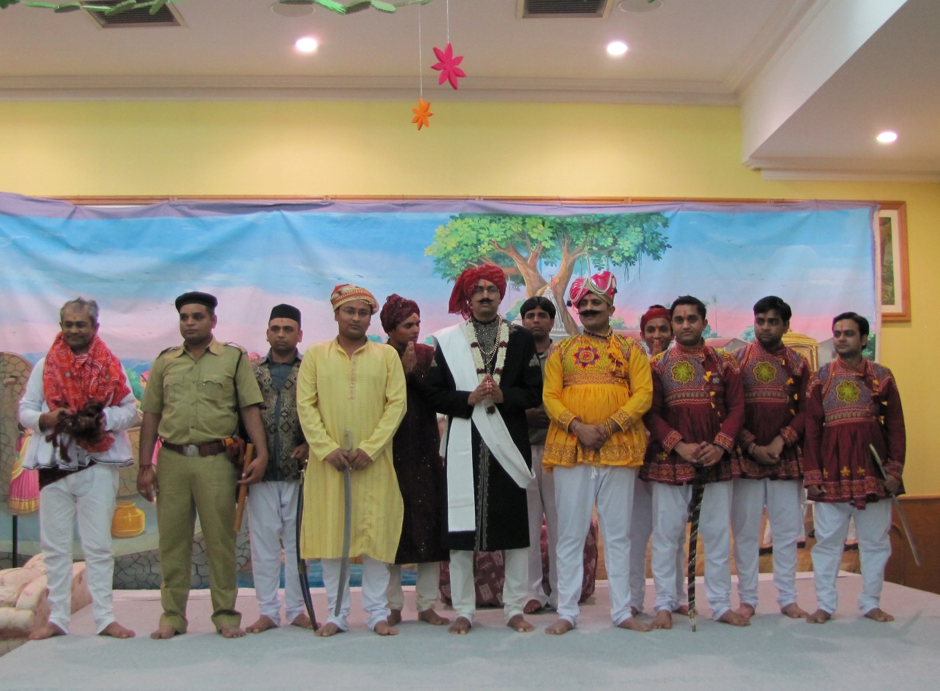 ©1987-2017 SKS Swaminarayan Temple East London