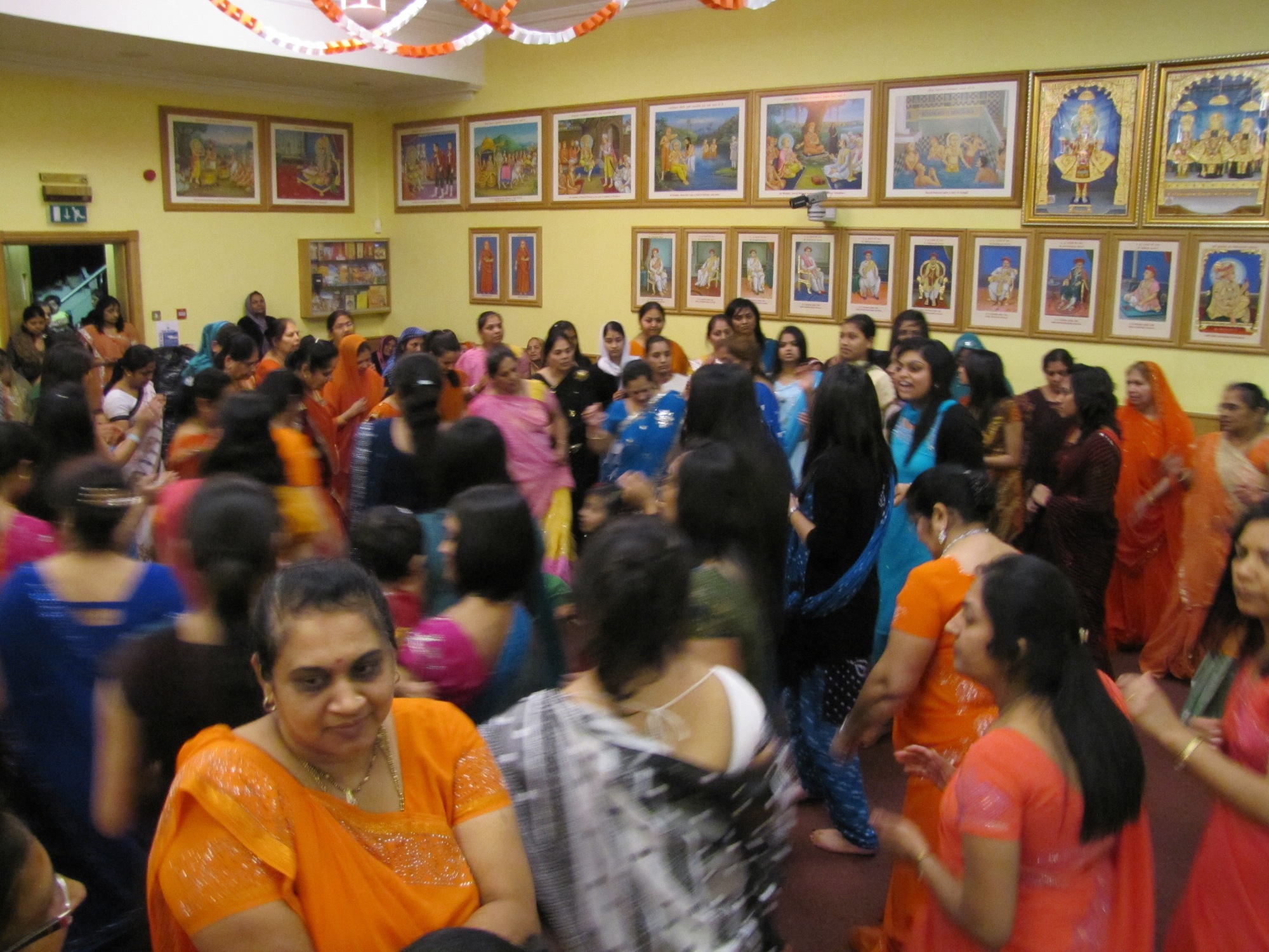 ©1987-2017 SKS Swaminarayan Temple East London